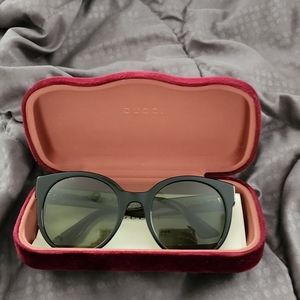 Gucci sunglasses